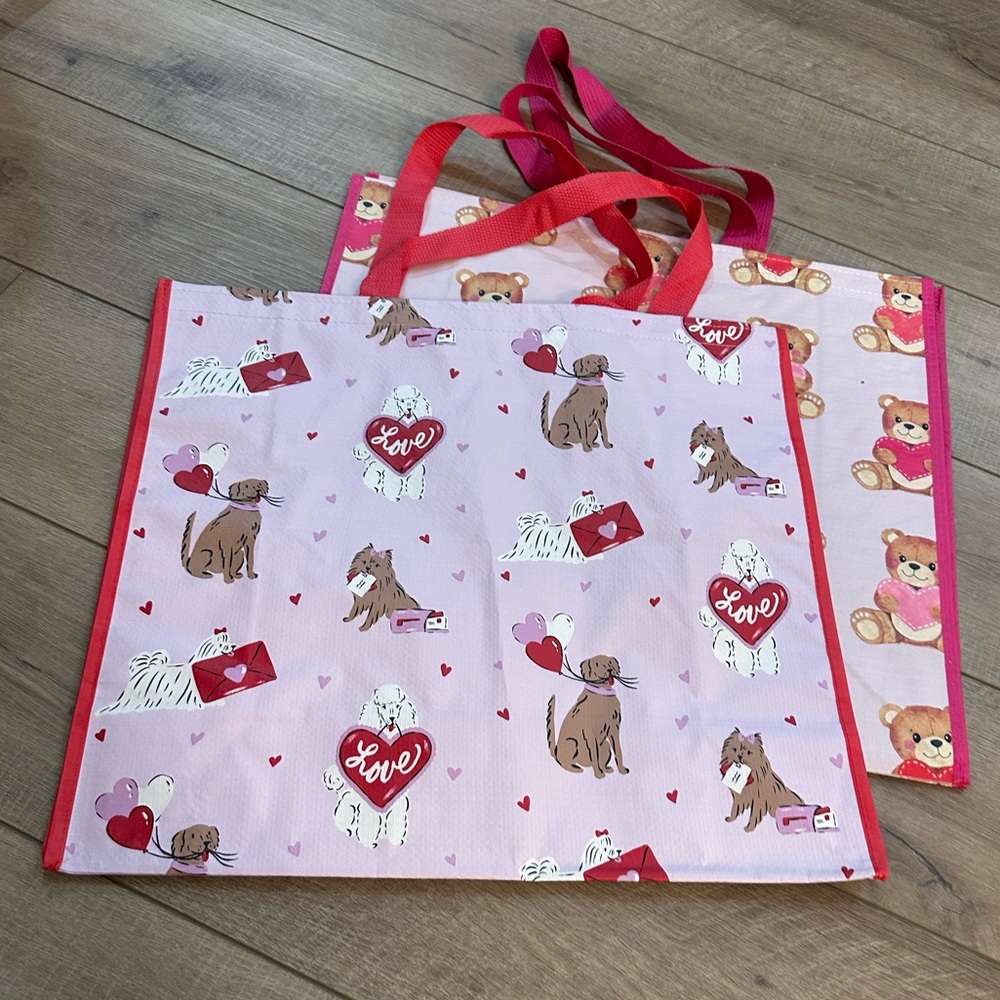 Homegoods TJMaxx Marshalls Viral Valentines Day Dog & Teddy Bear Heart Bags NWOT